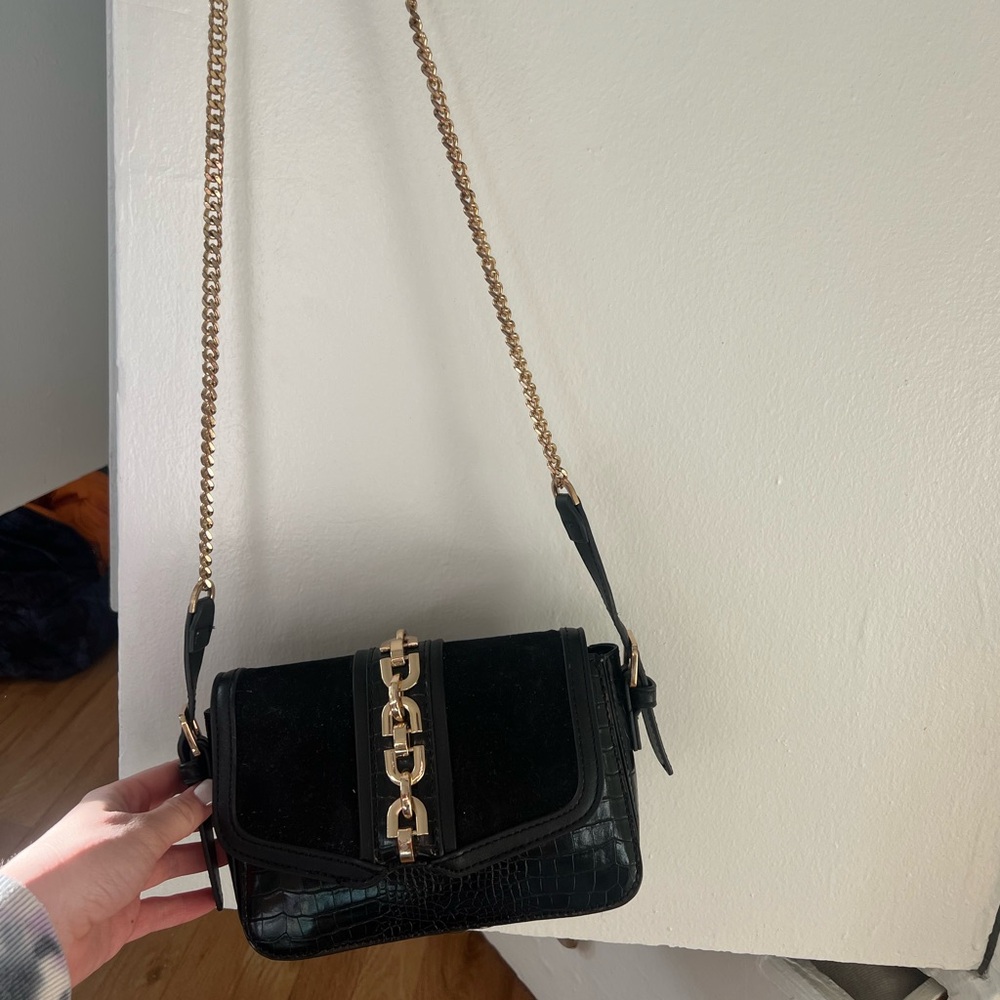 Top shop crossbody bag